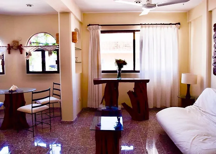 Hotel Boutique Delfin 5th Avenue 2*