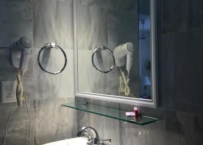 Boutique Delfin 5th Avenue Hotel